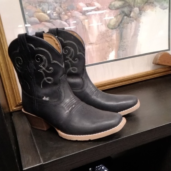Justin Boots Black Heeled Western Boots - Picture 1 of 7